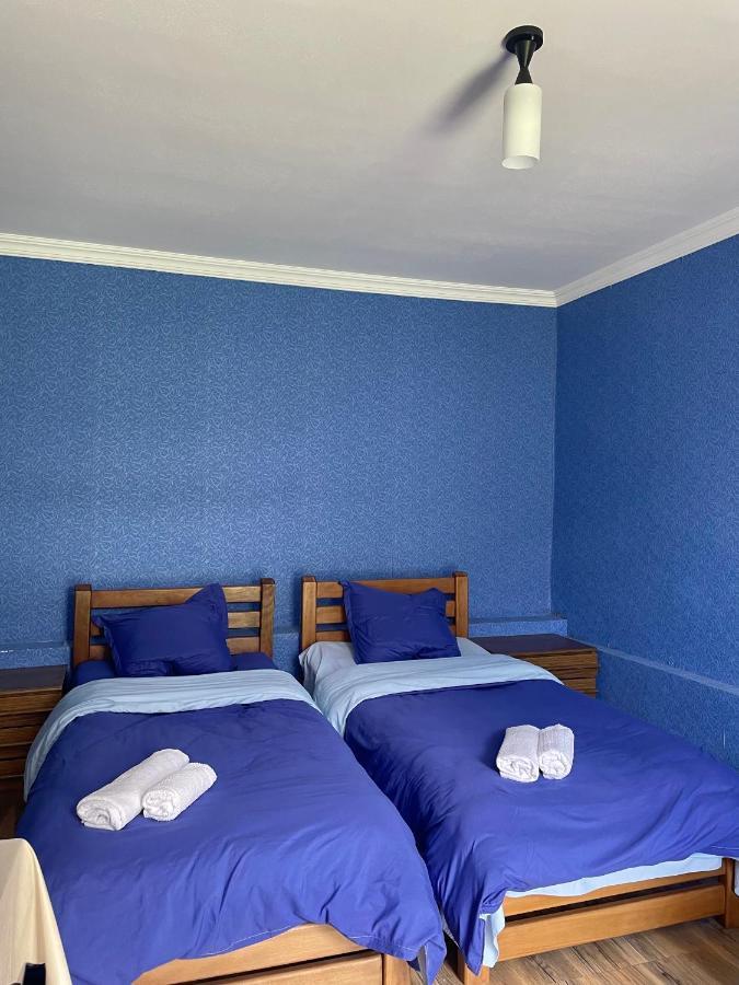 Piligrim Kazbegi Hotell Exteriör bild