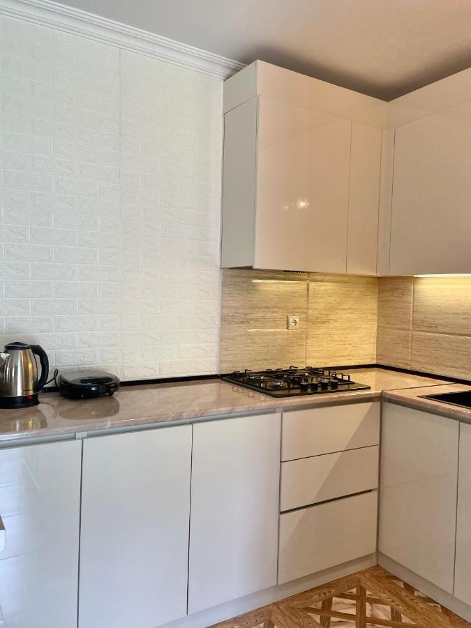 Piligrim Kazbegi Hotell Exteriör bild